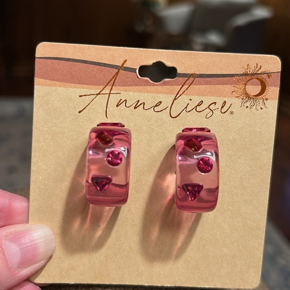 NWT, pink acrylic hoop earrings, pink gems, Spring, prom, party - Picture 2 of 4